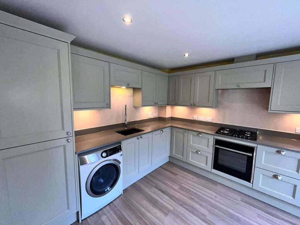 Kitchens tailored to your needs, full kitchen fitting in Edinburgh