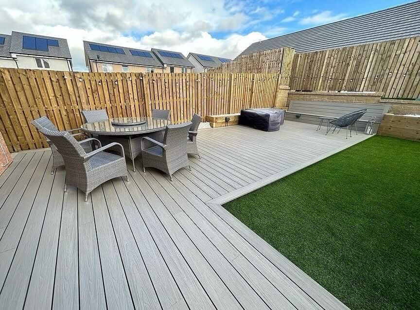 Custom decking installation in Edinburgh
