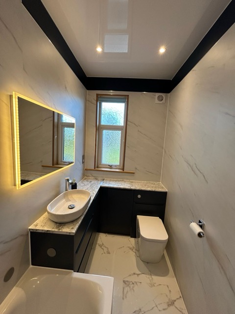 bathroom after being expertly renovated by edinburgh joinery company Reid's Renovations